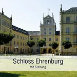Stadtdomizil Mit Sauna Und Parkplatz * コーブルク